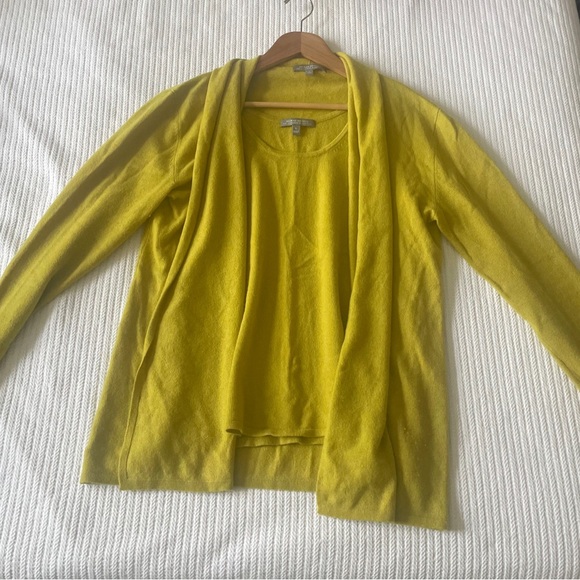 Nieman Marcus yellow cashmere tank top and cardigan sweater set size L - Picture 2 of 2